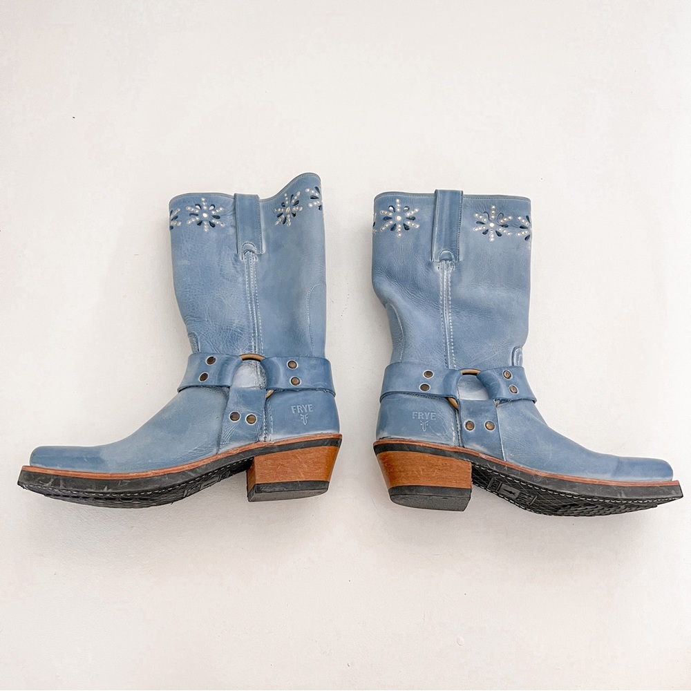 RARE Vintage Frye Sky Blue Floral Cutout Stud Harness Boots Size 7.5 - Picture 10 of 13